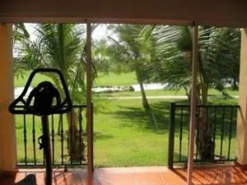 The Golf Suites Punta Cana Aparthotel